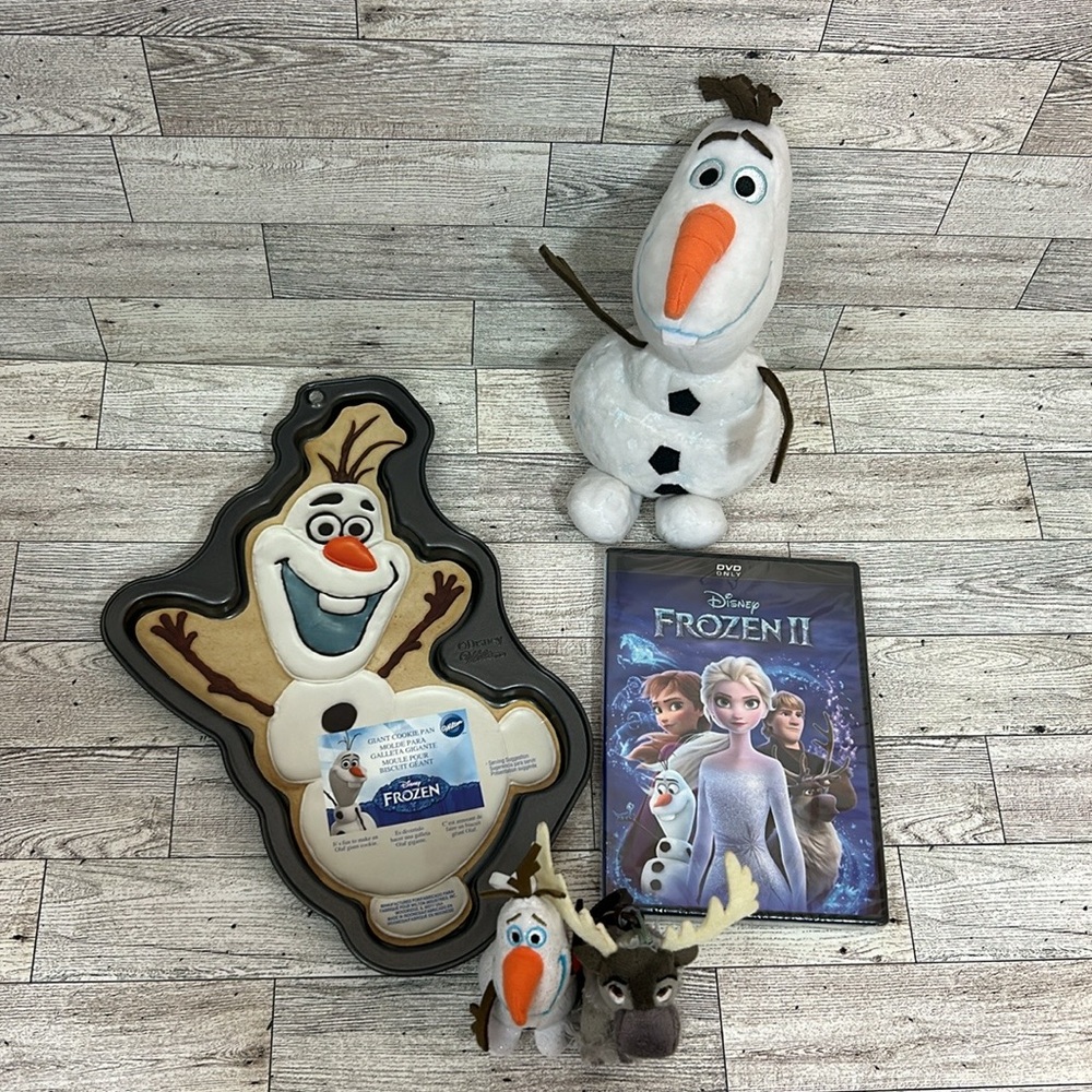 Disney Frozen Bundle